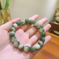 Natural weathered Bodhi seed bracelet with gradient deep green and white beads - Gradient Blue and White