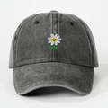 Gorra de béisbol vintage de algodón gris oscuro con patrón de margarita smiley bordado - Ajustable / Negro