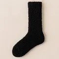 Dicke schwarze Korallenfleece-Socken mit weicher Plüschtextur für warme Füße - Einheitsgröße / Schwarz