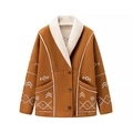 Bruine vintage suède-look jas met witte fleece kraag en etnische borduurseldetails - S / Aardgeel