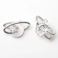 Détail du pendentif lune et étoile en alliage argenté avec incrustation en résine - Argent Blanc