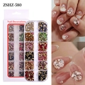 12-Gitter-Box mit bunten funkelnden Nailart-Strasssteinen und Metallnieten für Maniküre - ZSHZ-580 (1000 Stk/Box)