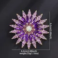 Eleganter violetter Sonnenblumen-Brosche mit funkelnden Kristallen in Goldfassung - Lila