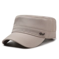 Gorra militar caqui para hombre con malla transpirable lateral y emblema metálico - Ajustable / Caqui