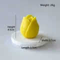 Yellow tulip scented candle weighing 26g with lifelike petal texture and 4.5cm height - Yellow (Freesia)