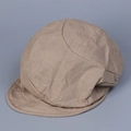 Detailopname van de ademende linnen textuur van de kaki-kleurige kleppet voor dames - M (56-58cm) / Khaki