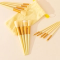 Set da 13 pennelli trucco giallo pallido con ghiere dorate e custodia in peluche morbido - 13 Pezzi + Sacchetto di Stoffa / Giallo crema