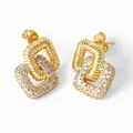 Pendientes de doble aro entrelazados chapados en oro con pavé de circonitas brillantes - Estilo Cuadrado Entrelazado