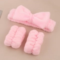Soft pink coral fleece headband and wristband set for face washing and skincare - Pink - 3-piece Set (the Wrists Have 3 Hand-stitched Seams)
