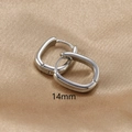 Orecchini a cerchio rettangolari a U in argento da 14mm su sfondo di seta champagne - Argento / 14mm