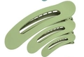 Set of three matte bean paste green hair clips with stylish duckbill hollow design - Grass Green