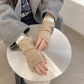 Cozy camel knit fingerless gloves with sheep wool blend and nice moment woven label - One Size / Khaki