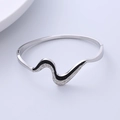 Bracciale a onde in acciaio al titanio lucido con cristalli bianchi e neri da donna - Bracciale a Onde con Zirconi Neri e Bianchi / Argento