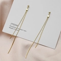 Elegante s925 zilveren lange gouden kwastjes oorbellen met bolvormige studs op kaart - Goud