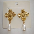 Golden flower earrings with white teardrop faux pearls on fashion jewelry card - KC Gold Flower Pearl (5544)