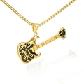 Goldene Edelstahl Gitarrenhalskette mit schwarzen Flammenmustern auf weißem Hintergrund - Gold