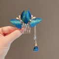 Pettine per capelli con farfalla ricamata blu, denti dorati e nappa con perline - Pettine per capelli con nappa a farfalla / Blu