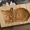 Rectangular beech wood cookie mold featuring a detailed engraved cat pattern - Sleeping Cat