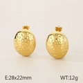 Pendientes ovalados dorados con acabado de textura martillada y dimensiones - Ovalado Irregular Martillado (KE114951-KFC) / Dorado
