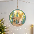 Decorazione natalizia a LED in legno con renna e scena forestale, diametro 22 cm - Renna Traforata (con luce calda a LED)