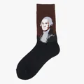 Braune und schwarze Strick-Wadenstrümpfe mit George Washington Porträt-Jacquard-Muster - Einheitsgröße / Muster 4/Washington-Porträt