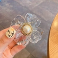 Molletta per capelli a fiore in acrilico trasparente con perla e bordo dorato - Bianco Trasparente