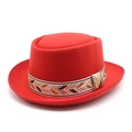 Classic red wool felt pork pie hat with geometric patterned ribbon for men and women - M (56-58cm) / Red