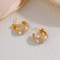 18k goud vergulde C-vormige oorknopjes met glanzende zirkonia kristallen en pavé zetting - C-Vormige Strass Oorknopjes