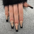 Uñas postizas largas tipo ataúd con francesa negra brillante y mariposas plateadas - Estilo de pegamento de mariposa francesa negra (SGCY-470)