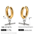 Maße und Details für wasserfeste Edelstahl-Ohrringe in Gold und Silber für Damen - Goldener Reifen mit silbernem T-Stab (NB-E1675)