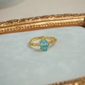 S925 sterling silver gold plated ring featuring an oval light blue zircon gemstone - J5303 S925 Gold Oval Blue Zircon Ring