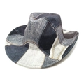 Dettaglio del cappello da cowboy con stampa denim blu e bianca e corona occidentale classica - M (56-58cm) / Grigio