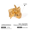 Dettaglio dell'anello con stella marina e conchiglia in oro 18K con misura 2,3 cm - Stile Combinato Stella Marina Conchiglia (JDRW2405021)