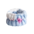 Light blue plush wristband with pink spots for face washing in soft coral fleece - Blue Pattern