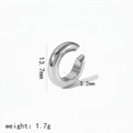 Detail showing dimensions of 13.7mm and 1.7g weight for silver ear bone clip - Silver Simple Smooth C-shape Style (TE6959-S)