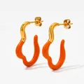 Pendientes de aro ondulados irregulares en metal dorado con acabado esmaltado naranja vivo - Naranja