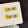 Unghie finte artigianali dorate con effetto occhi di gatto e strass quadrati brillanti - Extra Piccolo (XS) / W307-Trapezio Corto