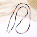Chaîne bandoulière en perles de verre colorées avec perles noires et fermoirs métalliques - Perles de Cube Colorées Noir (K2897)