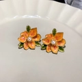Exquisite orange gradient flower earrings with pearl center and green leaves - Orange Pastoral Pearl Silver Needle Style (19#)