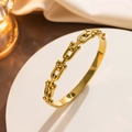 127-1 Gold Bracelet