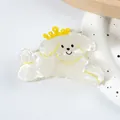 Lindo clip de pelo de cachorro blanco perlado con pequeña corona amarilla para mujer - Corona Amarilla