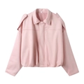 Veste bomber pour femme en similicuir rose avec col à revers et pattes d'épaule sur blanc - XS / Rose Clair
