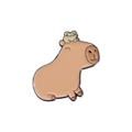 Schattige capibara emaille speld met een groene kikker, metalen dierenbadge van metaal - Capibara met Kikker (QHXZ875)