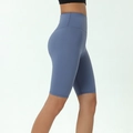 Pantaloncini da yoga a vita alta blu Morandi con vestibilità elastica e asciugatura rapida - S / Blu codice