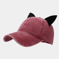 Cappellino da baseball rosso mattone con orecchie di gatto nere ed effetto vintage - Regolabile / Borgogna