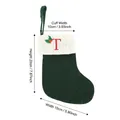 Chaussette de Noël en tricot vert avec lettre T rouge et dimensions 15x20cm - Lettre T