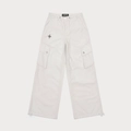 Detalle de la cintura con cordón y bolsillos cargo en pantalones tácticos gris claro - M / Blanco nieve