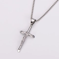 Silberne Edelstahl-Halskette mit Kreuzanhänger und Jesus-Relief auf einer Rundboxkette - 2mm*60cm Kette / Silber