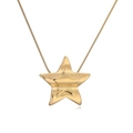 Dettaglio del ciondolo a stella placcato oro 18K con elegante catena a serpente - Stile della Stella (24620)