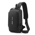 Dettaglio borsa da petto uomo impermeabile con porta USB integrata e scritta alla moda - Nero Puro